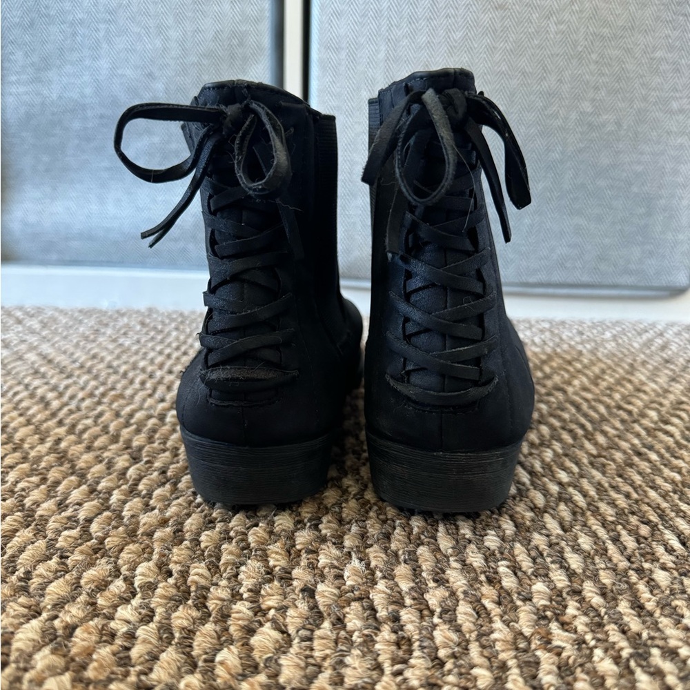 ALDO Boudinot Black Leather Lace Up Chelsea Boot -  & Elastic Sides